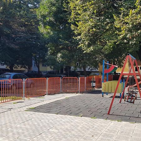 רוסה Апартамент За Гости Ива מראה חיצוני תמונה